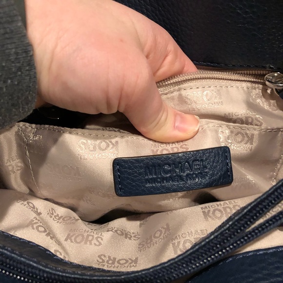 Michael Kors | Hamilton East/West Large Tote - Picture 6 of 8